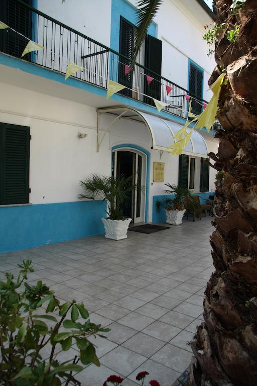 Hotel Ornella Lido di Camaiore Buitenkant foto