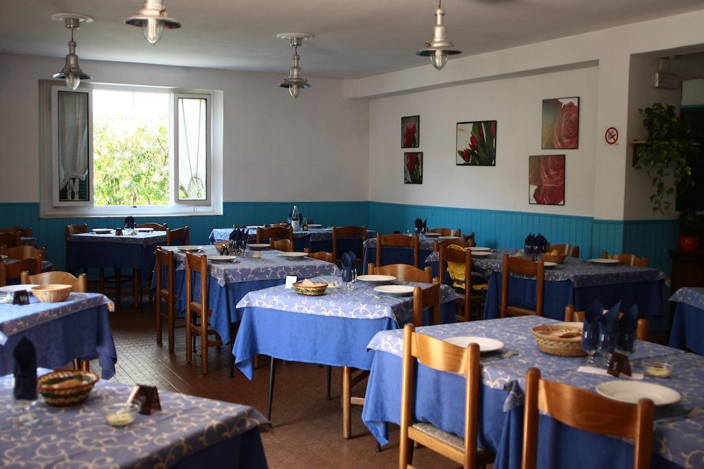 Hotel Ornella Lido di Camaiore Buitenkant foto