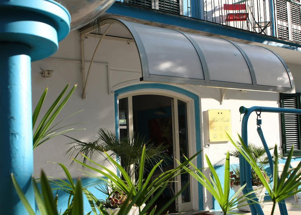 Hotel Ornella Lido di Camaiore Buitenkant foto