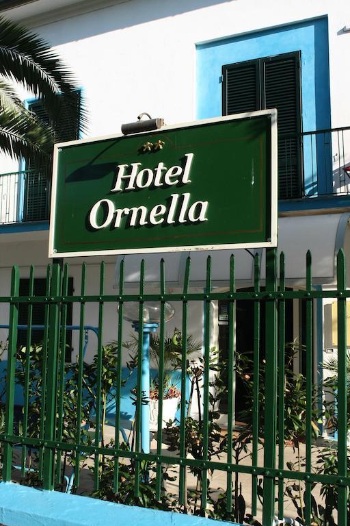 Hotel Ornella Lido di Camaiore Buitenkant foto