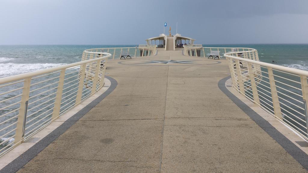 Hotel Ornella Lido di Camaiore Buitenkant foto